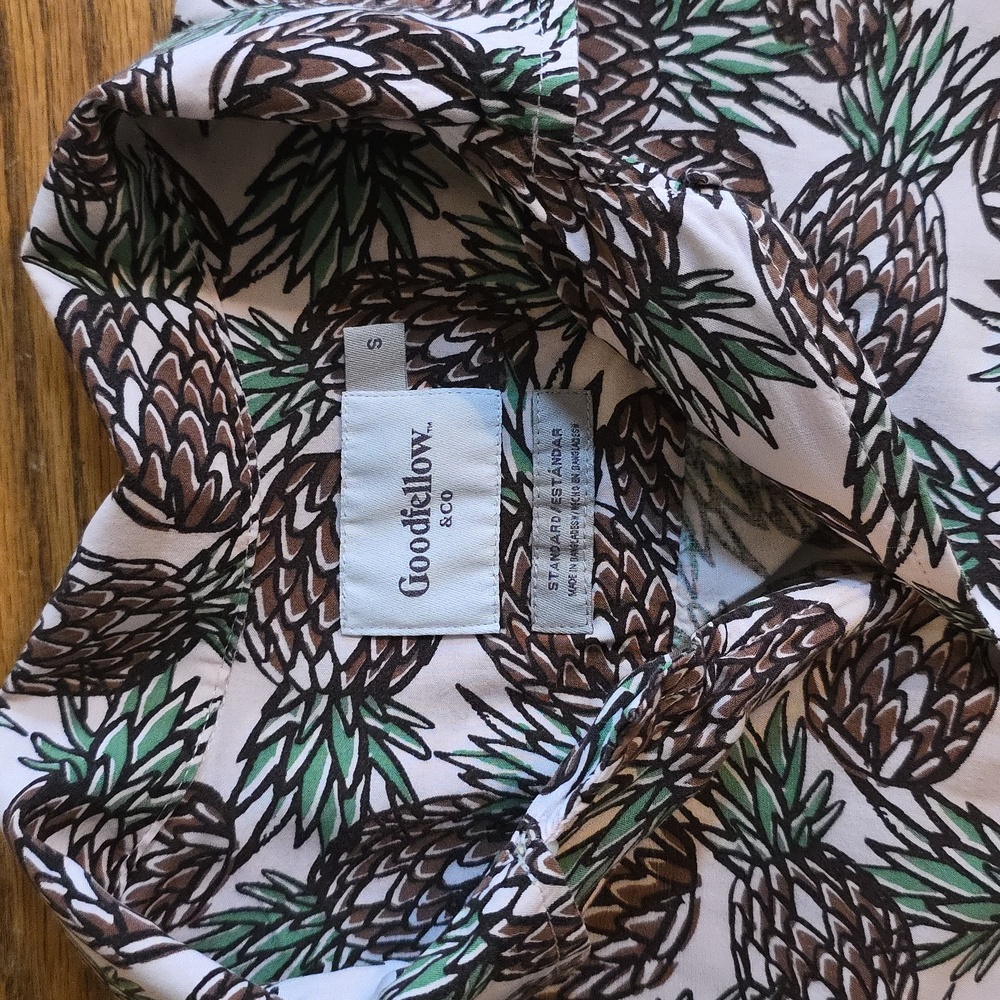 Pineapple Print Men's Shirt - Picture 2 of 4
